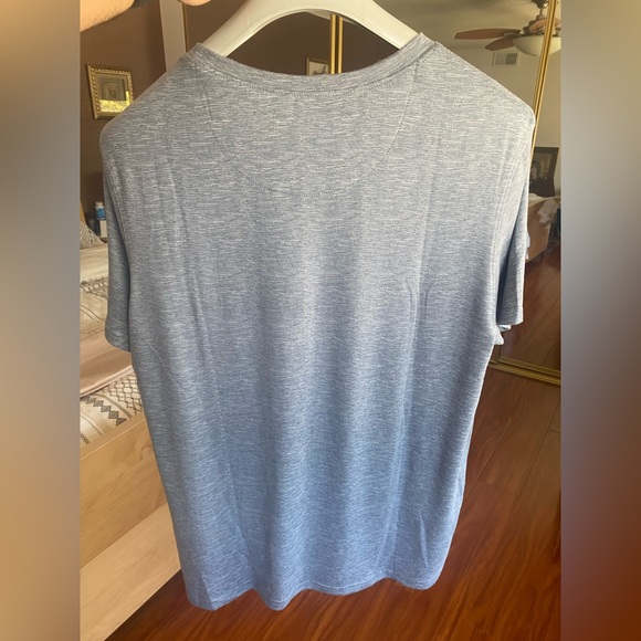 Apt. 9 Casual V Neck Tee ⭐️ - Picture 2 of 4